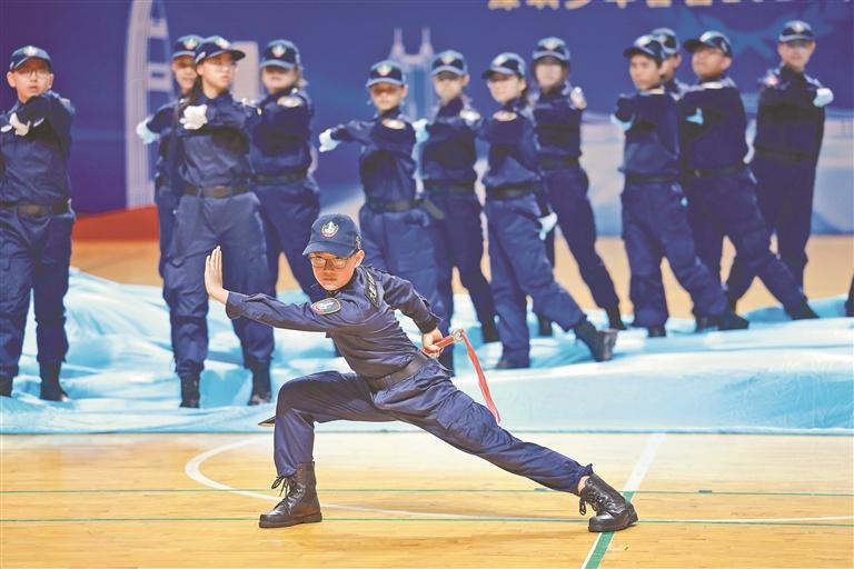 深港澳1500名少警参加深圳少年警营会操大赛